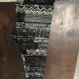 Lularoe leggings TC